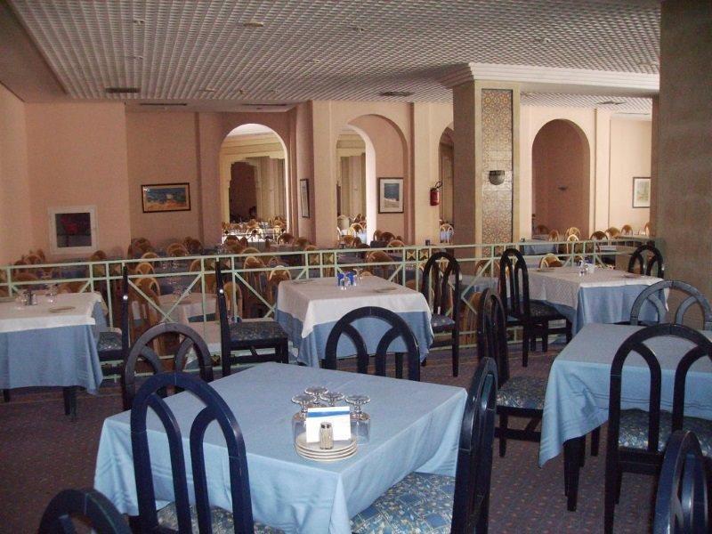 Tui Suneo Royal Kenz ميناء القنطاوي المظهر الخارجي الصورة